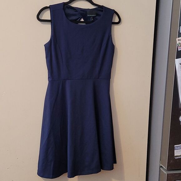 Cute Cynthia Rowley size 4 👗 dress - Picture 1 of 7